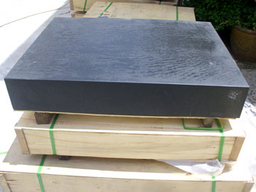 [標(biāo)準(zhǔn)大理石平臺]高精度大理石平臺的標(biāo)準(zhǔn)厚度是多少？