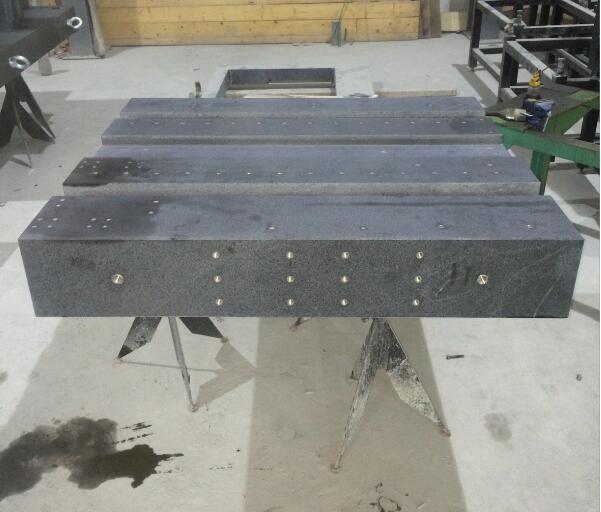 [大理石機(jī)械構(gòu)件]為什么高精密設(shè)備都喜歡用大理石機(jī)械構(gòu)件作為基座？